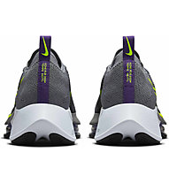 Nike Air Zoom Tempo Next% - Neutrallaufschuh - Herren, Dark Grey/Green