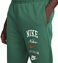Nike Club Fleece M Cuffed M - pantaloni fitness - uomo, Green