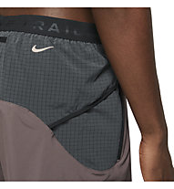 Nike Dri-FIT 5" Brief-Lined - kurze Trailrunninghose - Herren, Purple/Grey