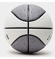 Nike Jordan Jordan Playground 8P 2.0 - pallone da basket, Grey/White/Red